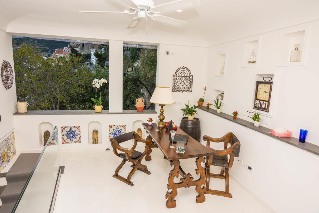 פוזיטנו Villa Pietra Santa מראה חיצוני תמונה